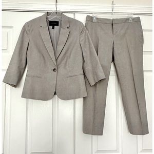 Banana Republic Lightweight Cropped Suit, Size 6P